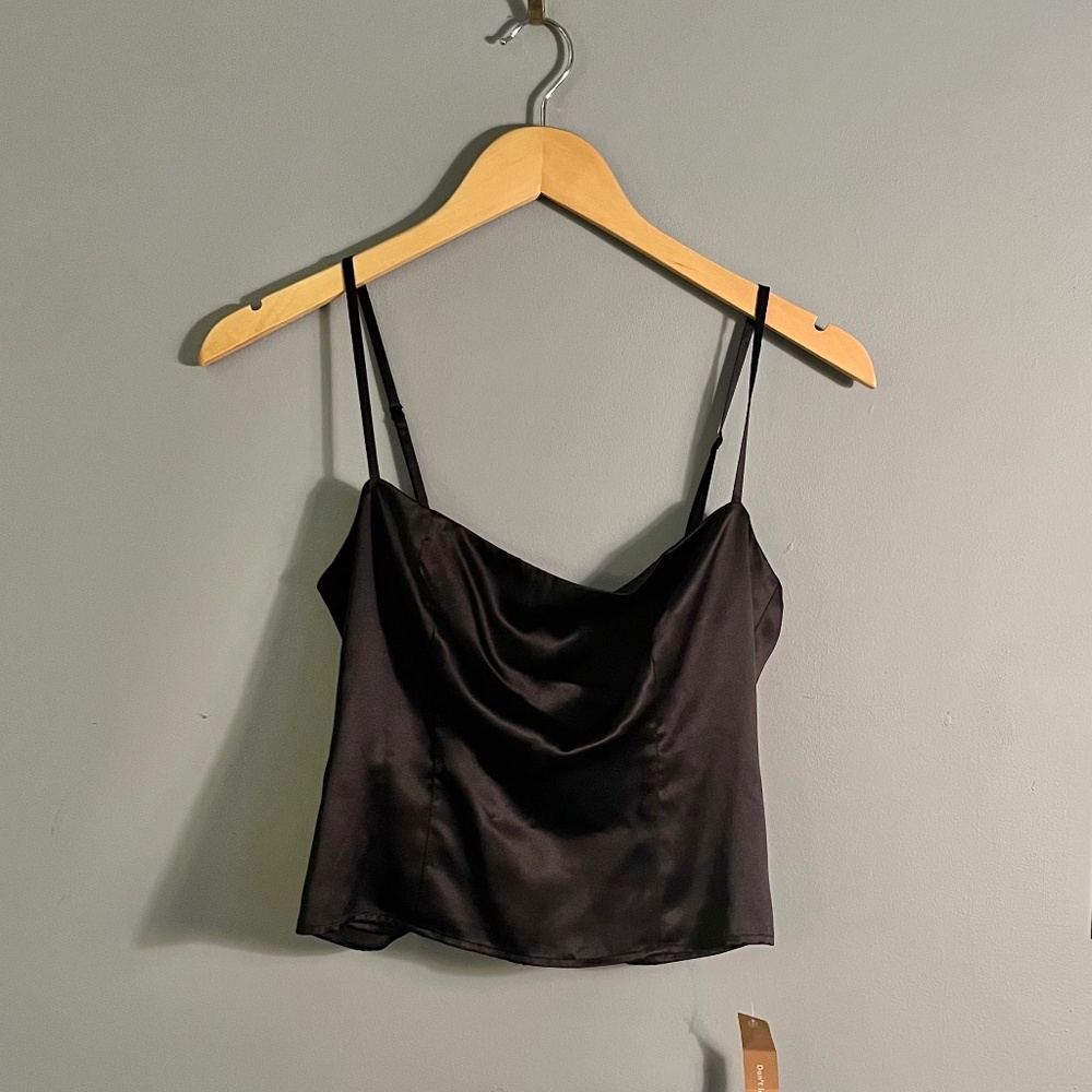 Reformation Overland Silk Top Black - Size 6 NWT - Picture 4 of 8